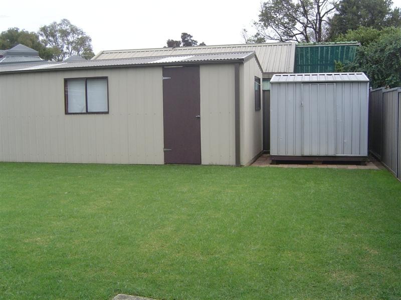 92 Tallagandra Road, Quakers Hill NSW 2763