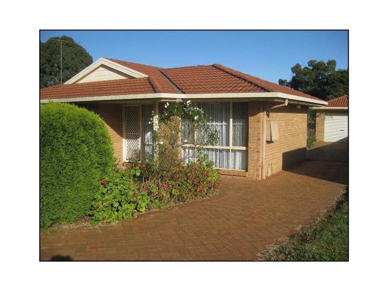 8 Foxwood Avenue, Quakers Hill NSW 2763