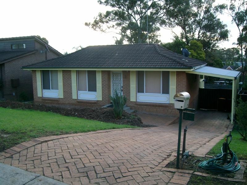 82 Madagascar Drive, Kings Park NSW 2148