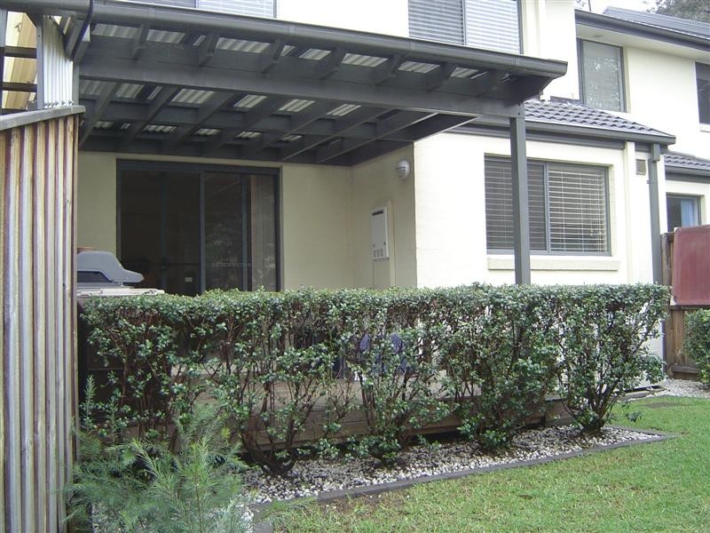 15 Treetops Circuit, Quakers Hill NSW 2763