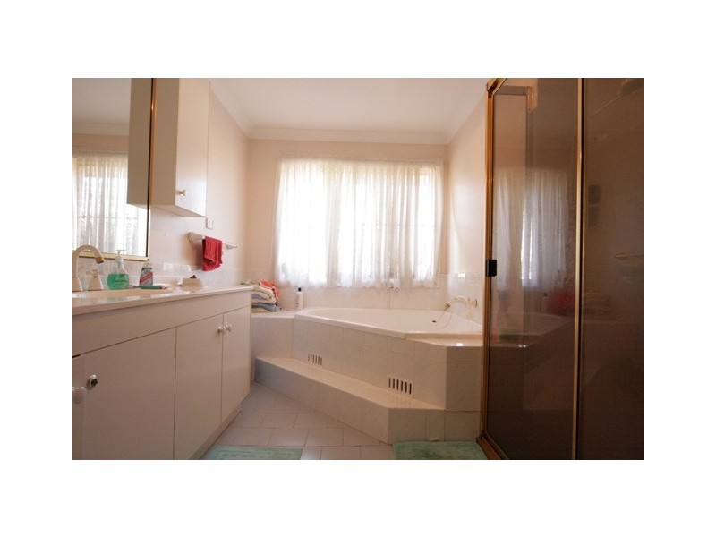 6 Heather Place, Acacia Gardens NSW 2763