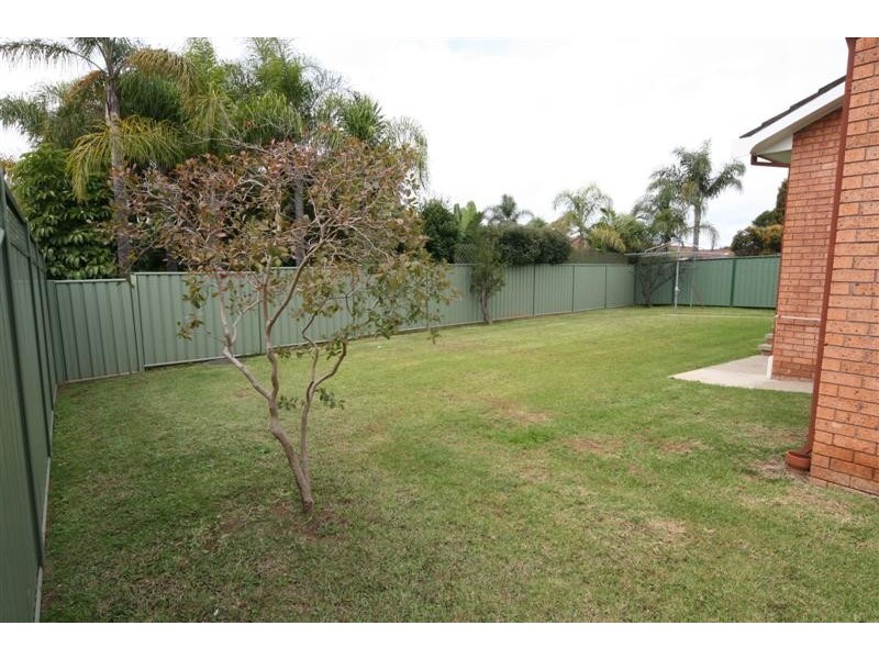 52 Elsom Street, Kings Langley NSW 2147