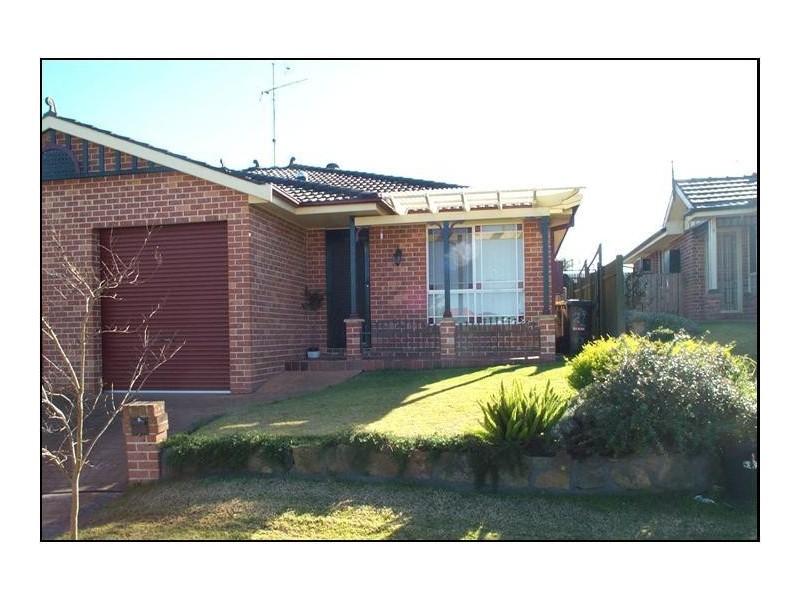 2/21 Kashmir Avenue, Quakers Hill NSW 2763