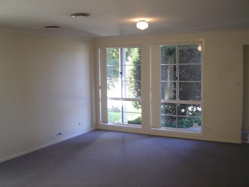 9 Eagle Way, Glenwood NSW 2768