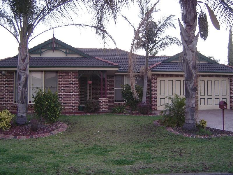 8 Chateau Terrace, Quakers Hill NSW 2763