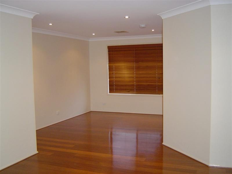 58 Summerfield Avenue, Quakers Hill NSW 2763