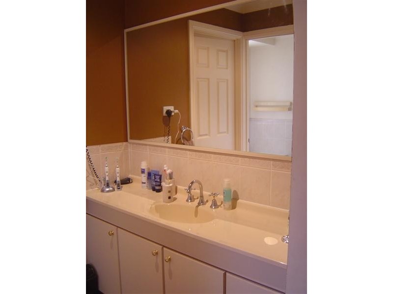 4 Zerafa Place, Quakers Hill NSW 2763