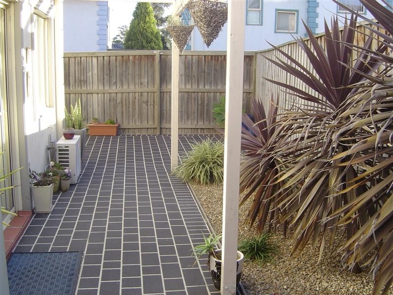 34 Whitehaven Avenue, Quakers Hill NSW 2763