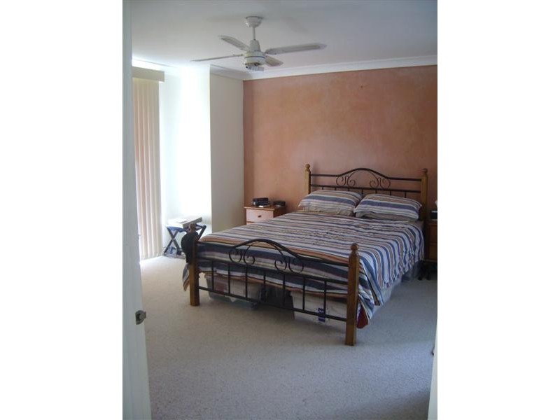 17 Fenech Place, Quakers Hill NSW 2763