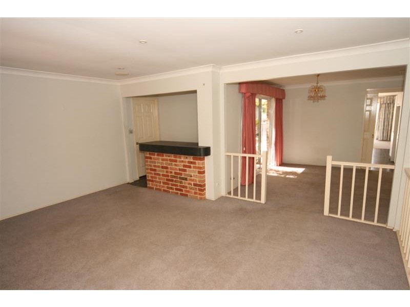 11 Jocelyn Boulevarde, Quakers Hill NSW 2763