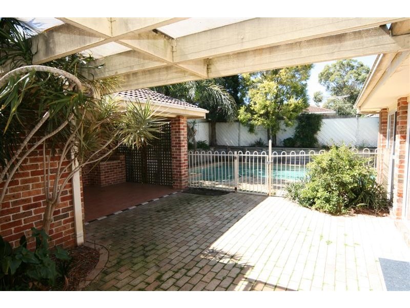 11 Jocelyn Boulevarde, Quakers Hill NSW 2763