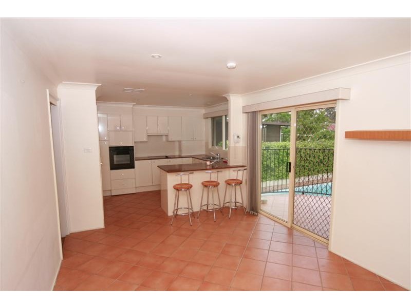 5 Ellis Place, Kings Langley NSW 2147