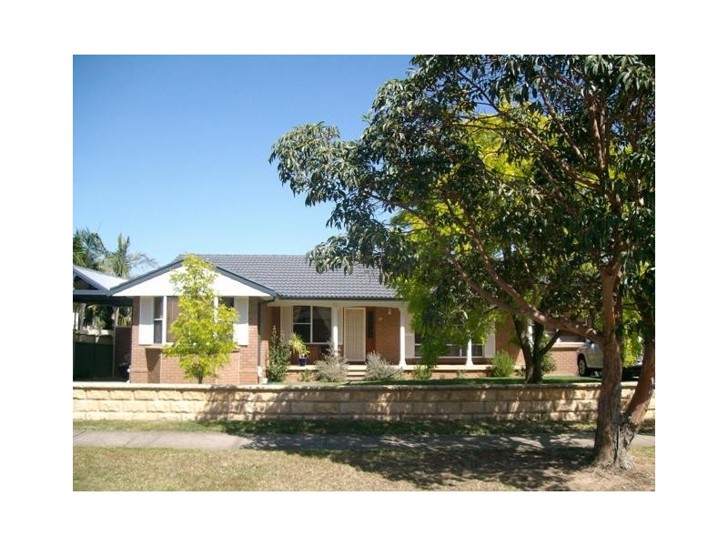 17 Shanke Crescent, Kings Langley NSW 2147