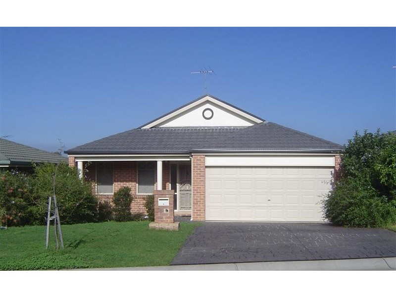 8 Bonaccordo Road, Quakers Hill NSW 2763