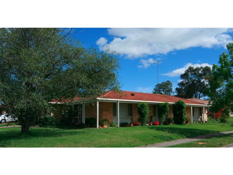 51 Pye Road, Quakers Hill NSW 2763