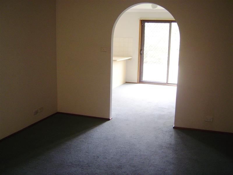 14 Peel Street, Quakers Hill NSW 2763