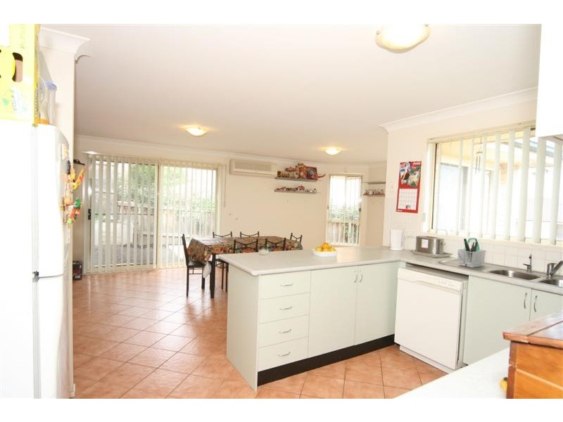 6 Kinnane Crescent, Acacia Gardens NSW 2763