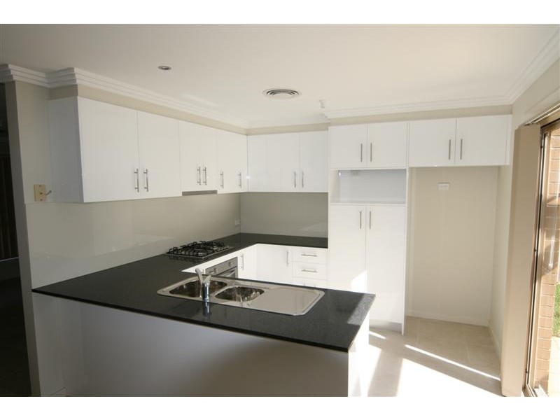 3/18-20  Montrose Street, Quakers Hill NSW 2763