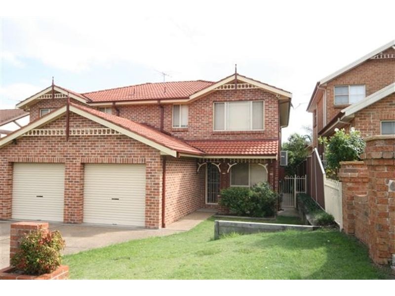 2/5 Condor Street, Quakers Hill NSW 2763
