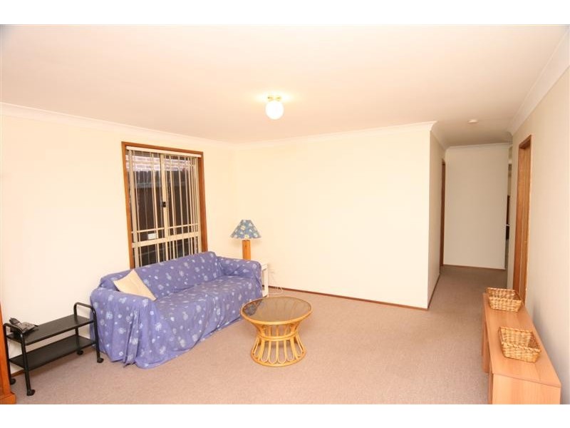 5a Rutledge Crescent, Quakers Hill NSW 2763