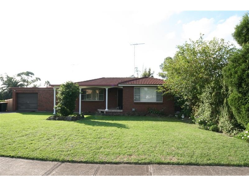 7 Medlow Drive, Quakers Hill NSW 2763