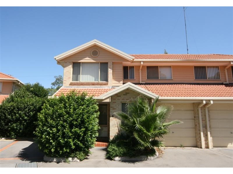 4/18 Hawker Street, Kings Park NSW 2148