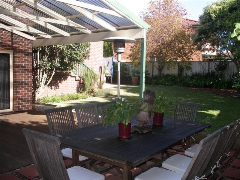 19 Denton Grove, Quakers Hill NSW 2763