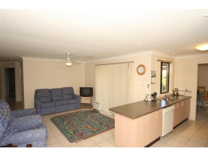 40 Sapphire Circuit, Quakers Hill NSW 2763