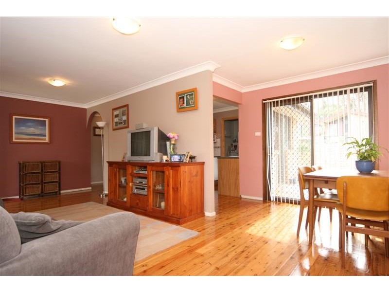 6 Irby Place, Quakers Hill NSW 2763