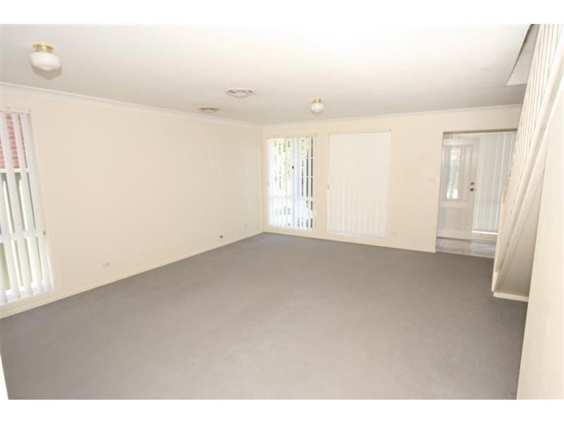 9 Eagle Way, Glenwood NSW 2768