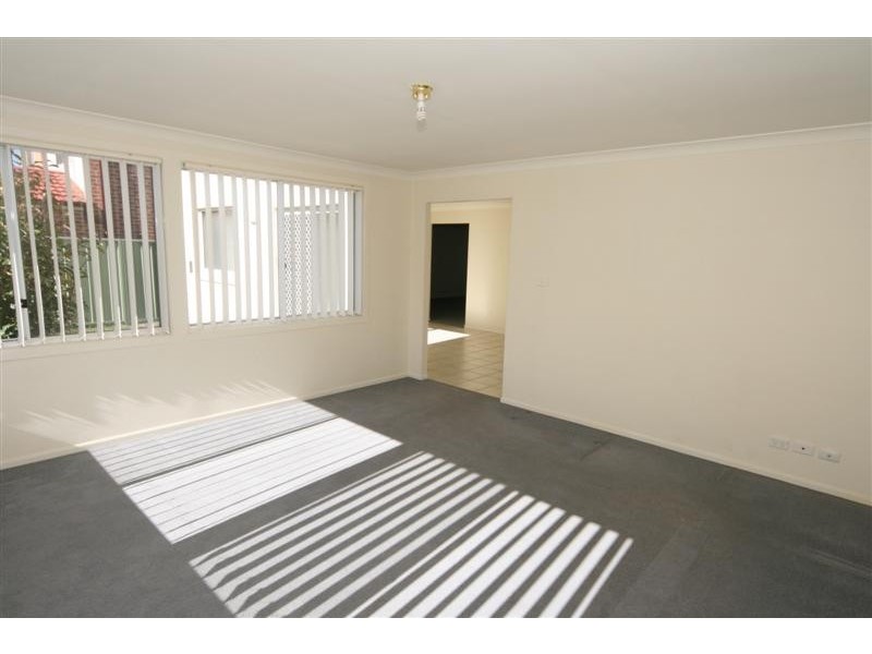 9 Eagle Way, Glenwood NSW 2768