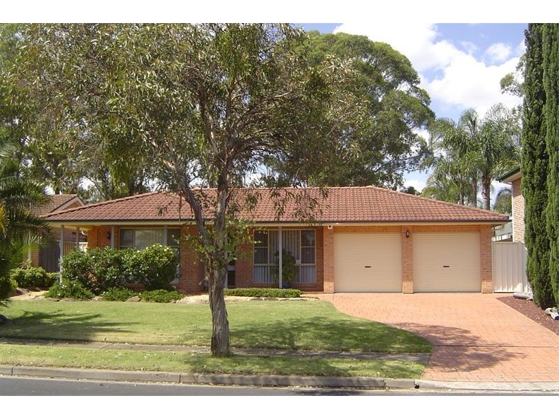 35  Sherridon Crescent, Quakers Hill NSW 2763