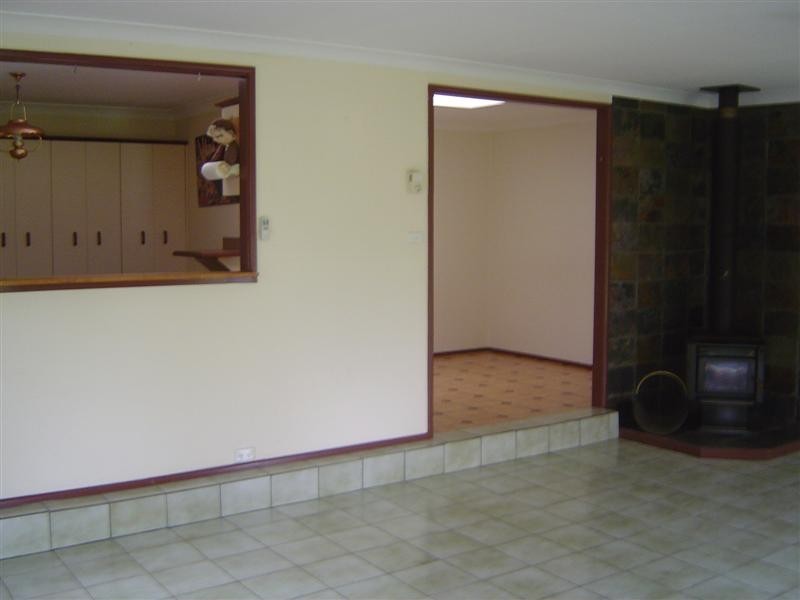 8  Marx Place, Quakers Hill NSW 2763