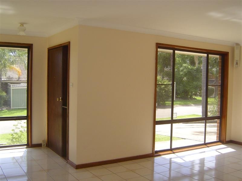 2  Brigid Place, Quakers Hill NSW 2763