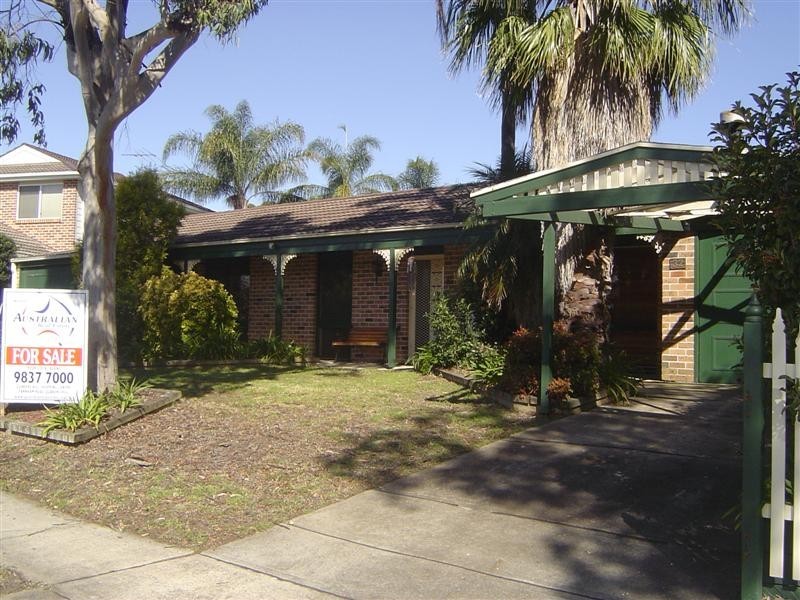 32  Cowper Circle, Quakers Hill NSW 2763