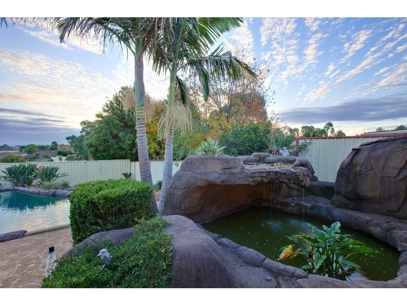 100 Barnier Drive, Quakers Hill NSW 2763