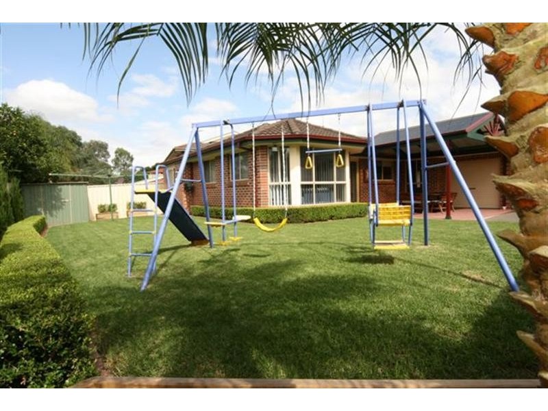 101 Pagoda Crescent, Quakers Hill NSW 2763