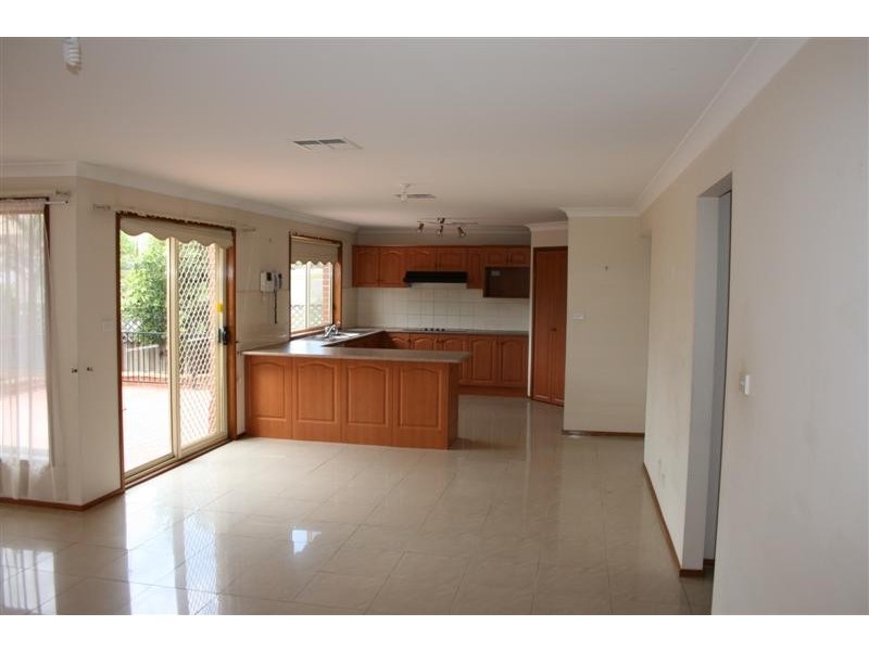 2  Crestreef Drive, Acacia Gardens NSW 2763