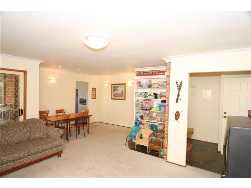 18 Walker Street, Quakers Hill NSW 2763