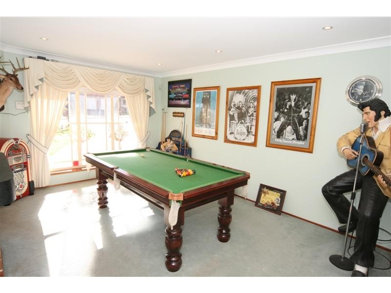 14 Catania Place, Quakers Hill NSW 2763