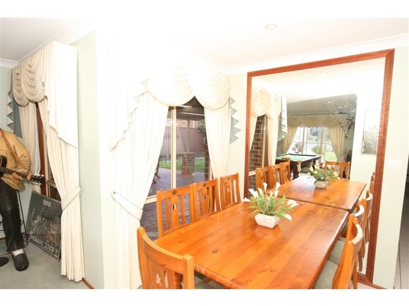 14 Catania Place, Quakers Hill NSW 2763
