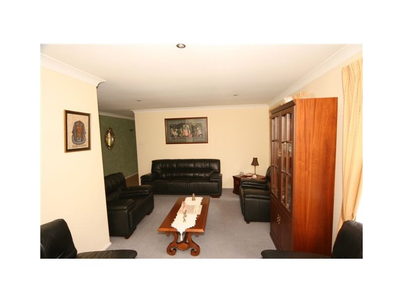 11 Silkwood Grove, Quakers Hill NSW 2763