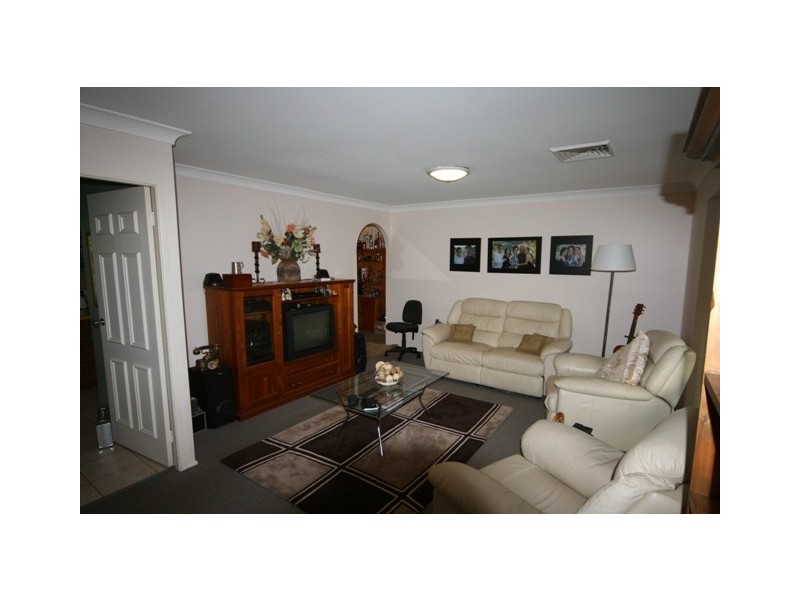 3 Hartam Street, Kings Langley NSW 2147