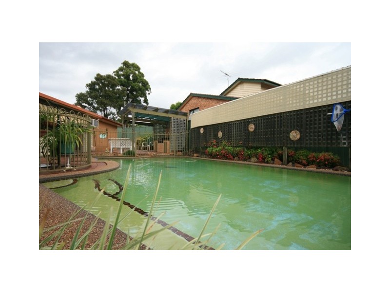 1  Nadie Place, Kings Langley NSW 2147