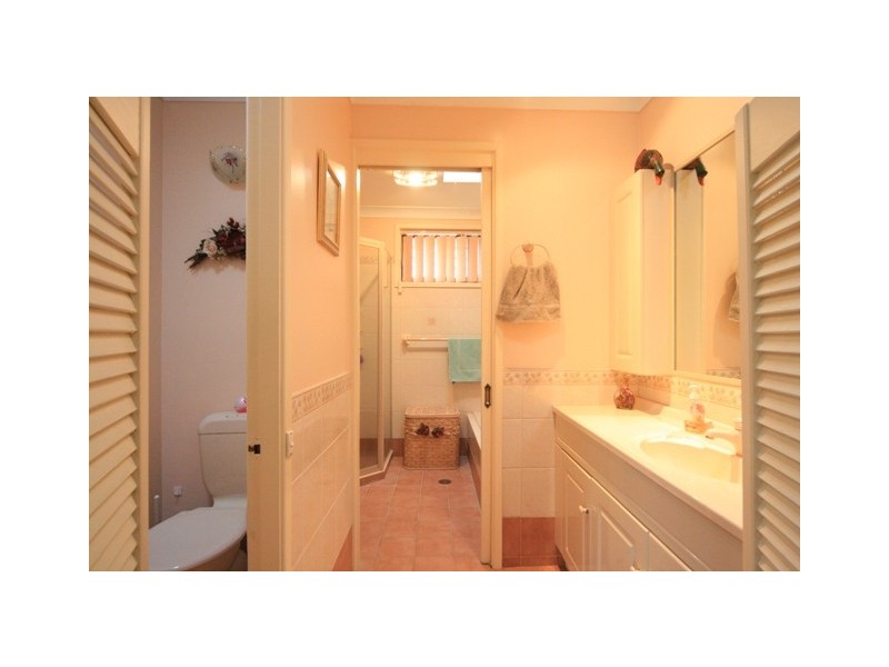 1  Nadie Place, Kings Langley NSW 2147