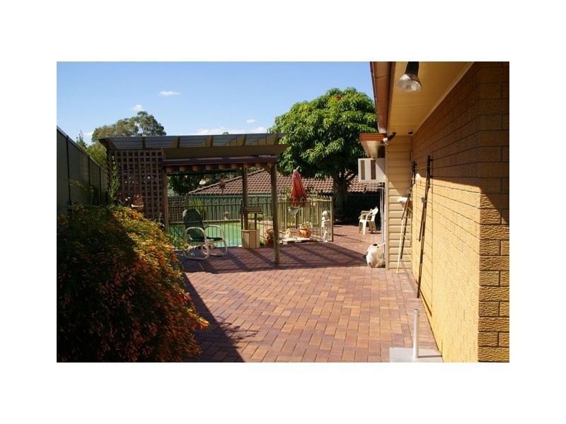 1  Nadie Place, Kings Langley NSW 2147