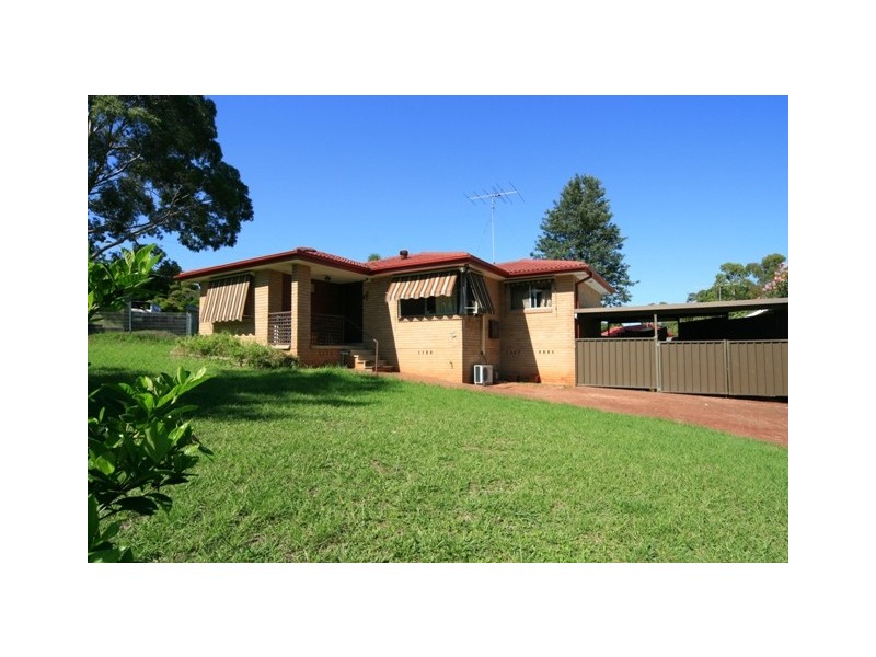 1  Canton Street, Kings Park NSW 2148