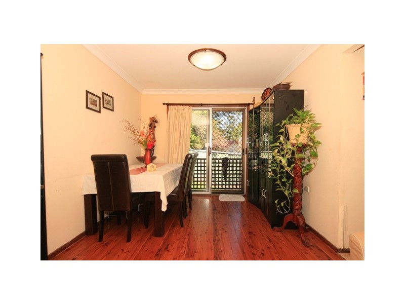 1  Canton Street, Kings Park NSW 2148
