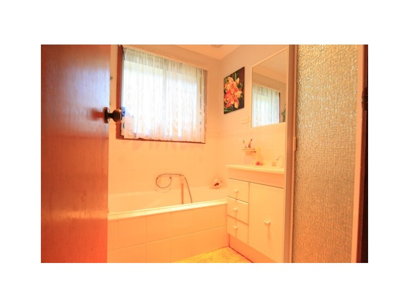 1  Canton Street, Kings Park NSW 2148