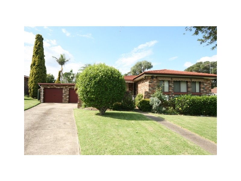 4  Morey Place, Kings Langley NSW 2147